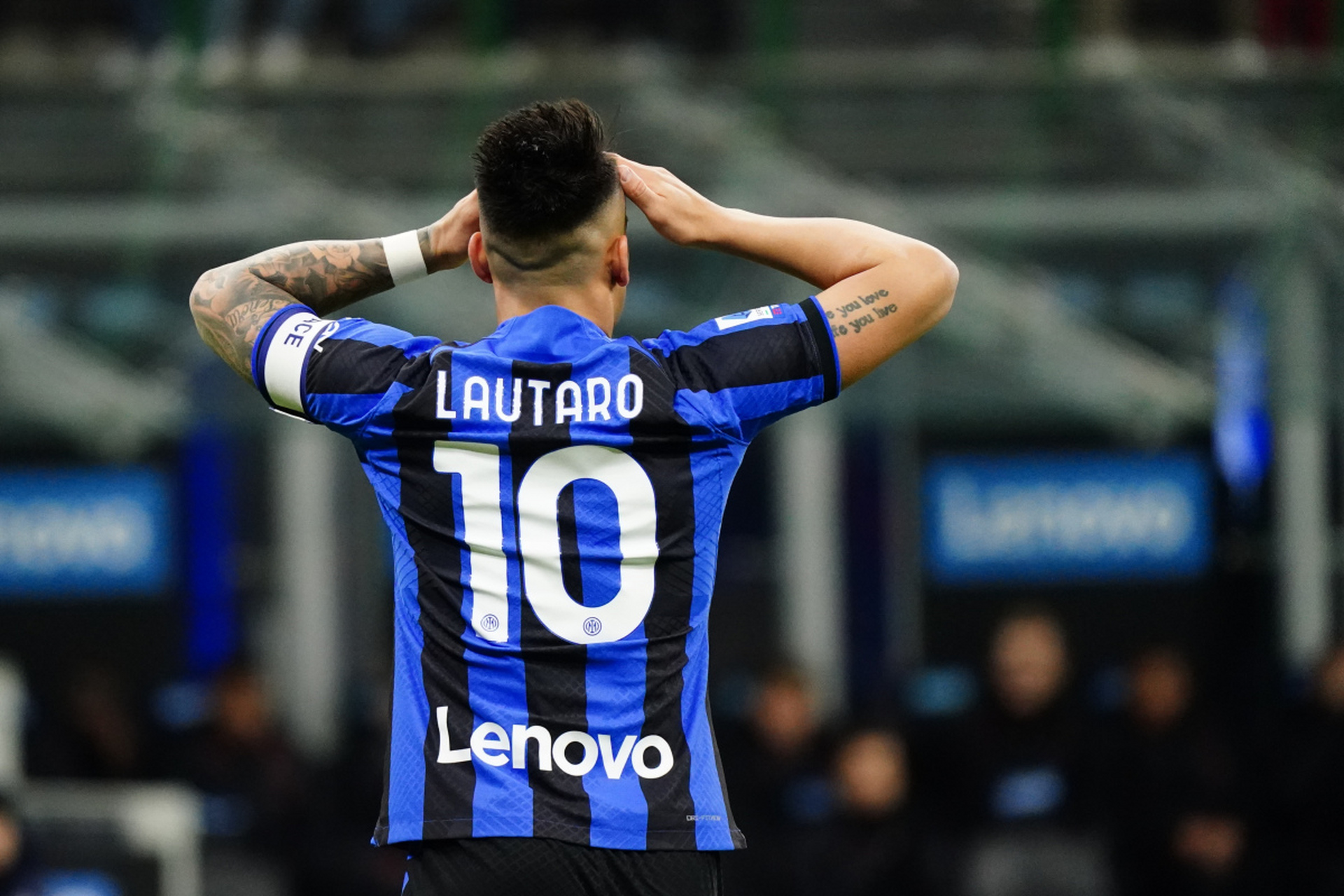 以确保他能 以确保他能