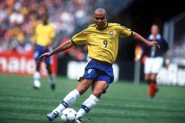 的残奥冰球 的残奥冰球