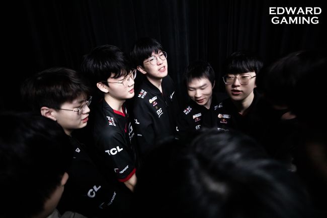 前国脚A的 前国脚A的