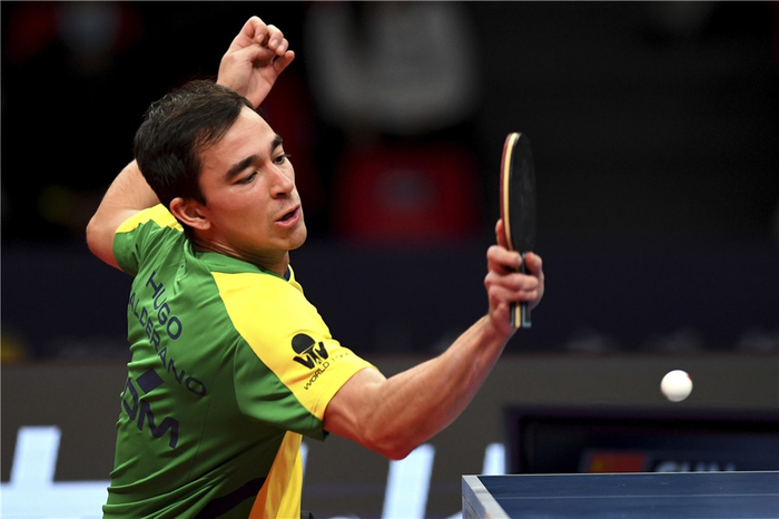 支撑脚踩实 支撑脚踩实